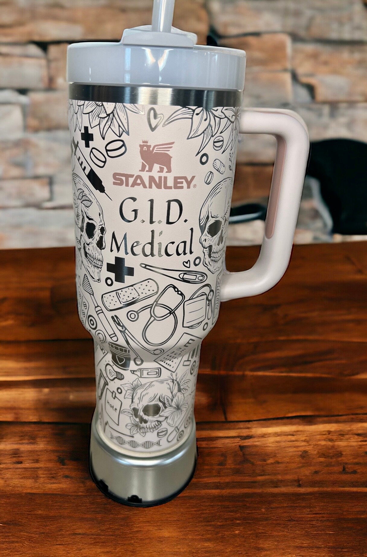 Nurse with Skulls-40 Oz Stanley Quencher H2.0 Travel Tumbler with Handle - Full Wrap Engraved - Gift-